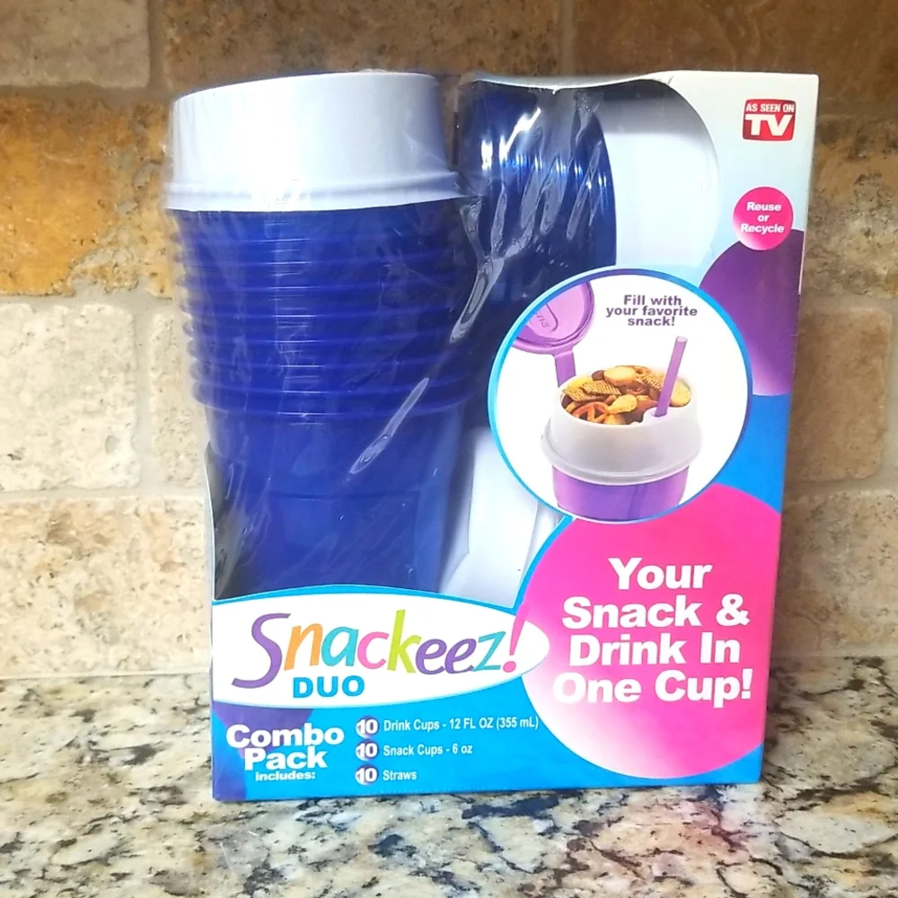 Snackeez! Duo Snack & Drink Combo Pack